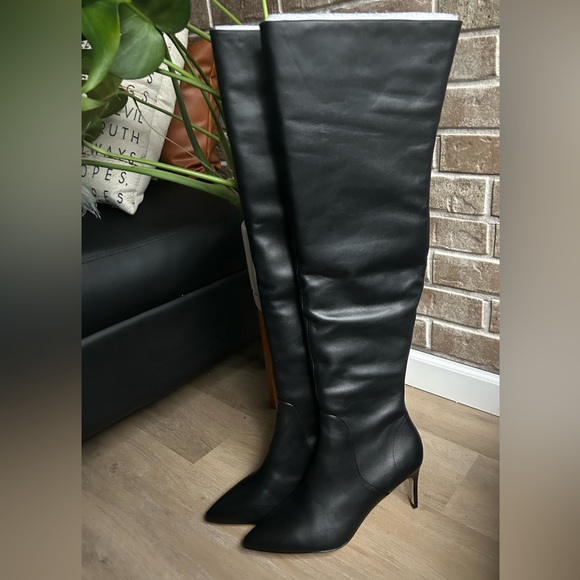 New In Box, Charles David Piano Over-The-Knee Boot, Size 11 - Picture 2 of 12